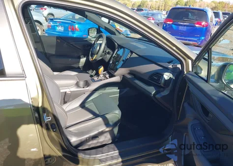 2025 Subaru Outback Wilderness from USA, damaged, VIN 4S4BTGUD2S3318544